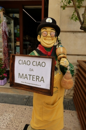 Zdjęcie z Włoch - i docieramy do Matery...; która na nowo mnie oczarowała.... mimo, że po raz drugi :) 