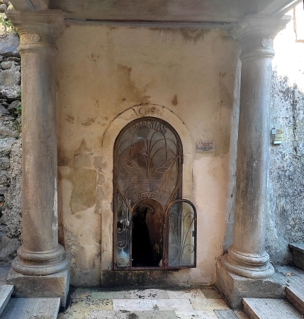 Zdjęcie z Włoch - Sanktuarium św. Franciszka z Paoli
