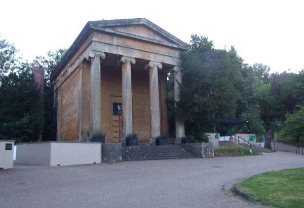 Zdjęcie z Wielkiej Brytanii - na cmentarzu