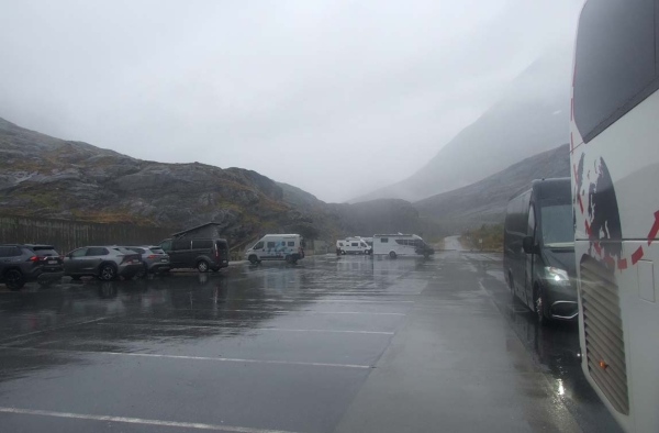 Zdjęcie z Norwegii - na parkingu