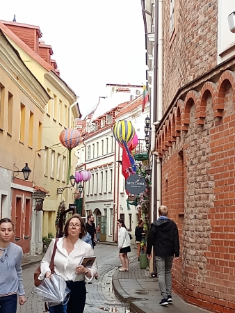 Zdjęcie z Litwy - urokliwa ulica Szklana w dawnej dzielnicy żydowskiej