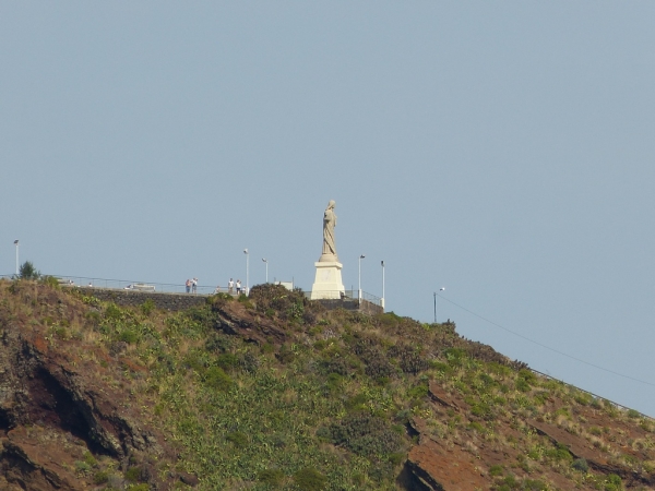 Zdjęcie z Portugalii - Christo Rei z Garajau... tyle razy juz pod nim byłam, ale od strony wody jeszcze nie :) 
