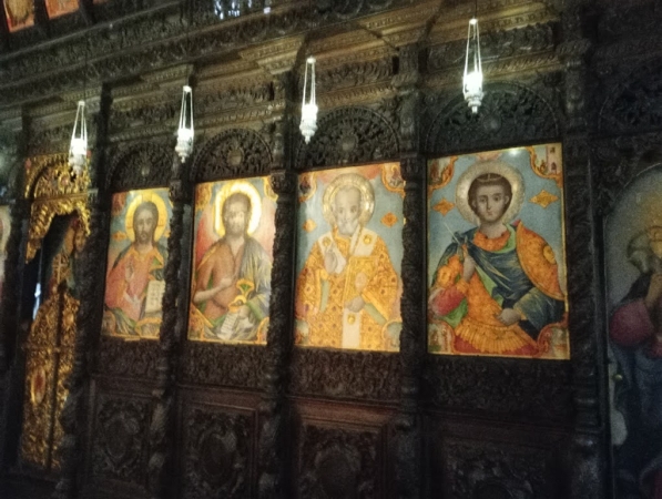Zdjęcie z Bułgarii - główny ikonostas w cerkwi