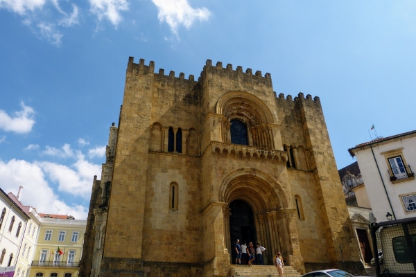 Zdjęcie z Portugalii - stara Katedra Se (bo jest tu też druga,  Nowa Katedra)