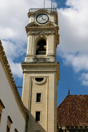 Zdjęcie z Portugalii - Torre da Universidade de Coimbra -  wieża będąca symbolem uczelni zwana nieoficjalnie: Kozią Wieżą -