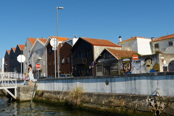 Zdjęcie z Portugalii - dalej zabudowa przypomina stylem bardziej niderlandzkie klimaty w Holandii