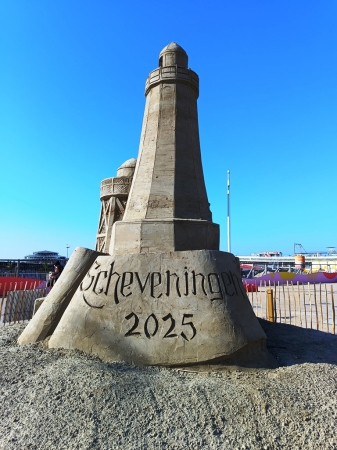 Zdjęcie z Holandii - Po odwiedzeniu muzeów oraz zabytków Hagi warto wybrać się do pobliskiego  Scheveningen, popularnego
