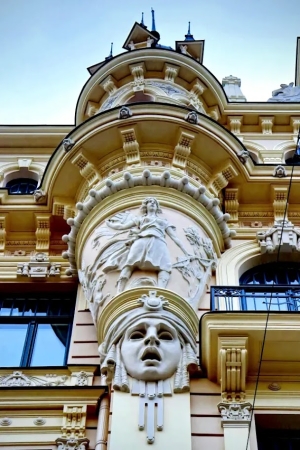 Zdjęcie z Łotwy - wspaniały przykład Art Novueau ryskiej secesji...