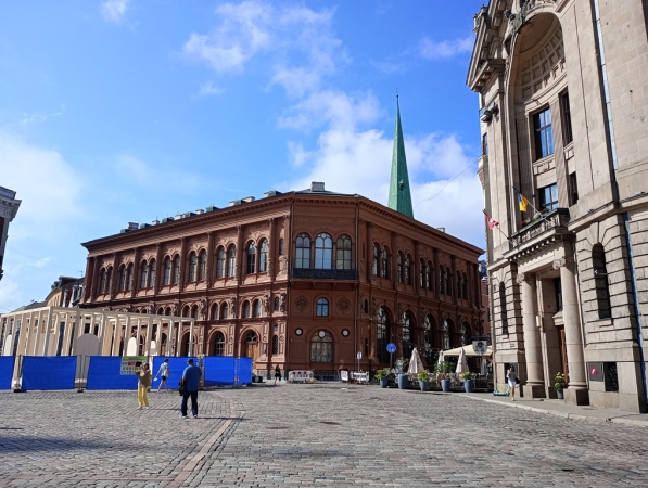 Zdjęcie z Łotwy - RIGA BOURSE - MUZEUM SZTUKI Kolejne miejsce w którym można by spędzić sporo czasu;