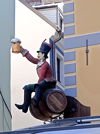 Zdjęcie z Łotwy - ale piwko już tego dnia  piłyśmy, więc tym razem tylko kawusia:)