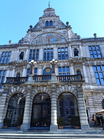 Zdjęcie z Belgii - Schouwburg - piękny gmach Niderlandzkiego Teatru Królewskiego z 1899 r