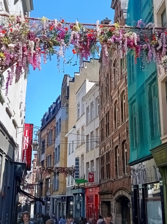 Zdjęcie z Belgii - Bruksela, migawki z klimatycznych uliczek....