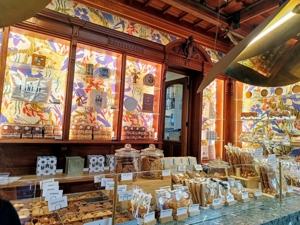 Zdjęcie z Belgii - czekoladowe "sanktuaria" Brukseli....