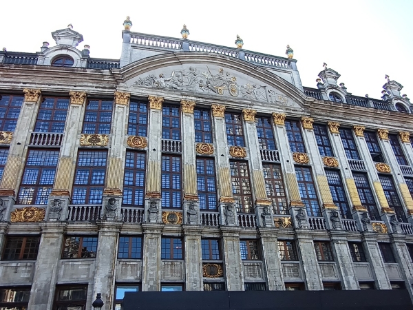 Zdjęcie z Belgii - Bruksela; Maison de Ducs de Brabant w całej okazałości...
