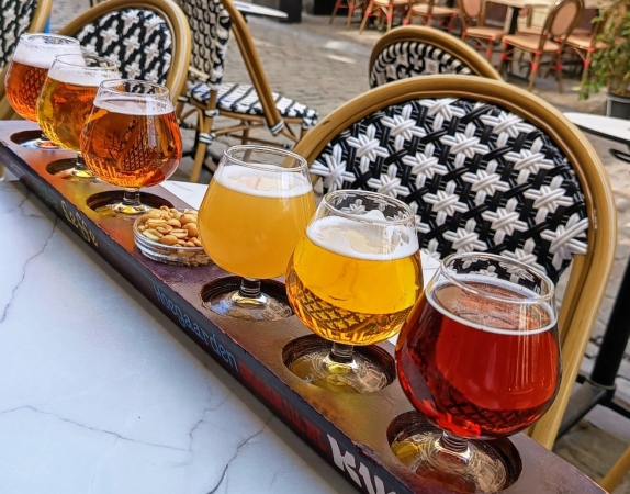 Zdjęcie z Belgii - zatem zamawiamy sobie jedną taką deseczkę  i chlup :) 