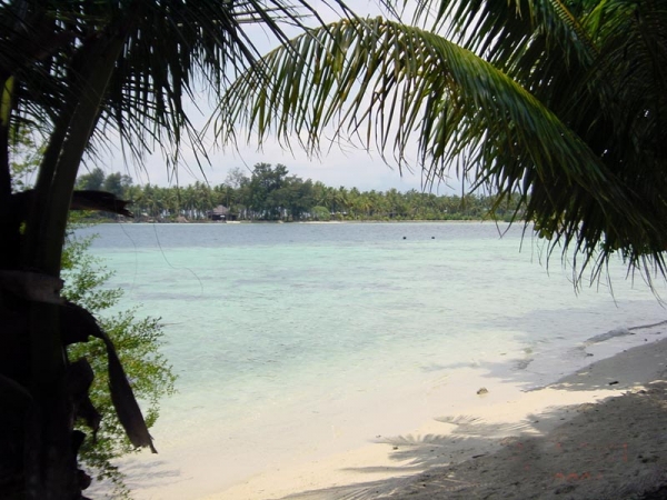 Zdjęcie z Indonezji - Pulau Pelangi