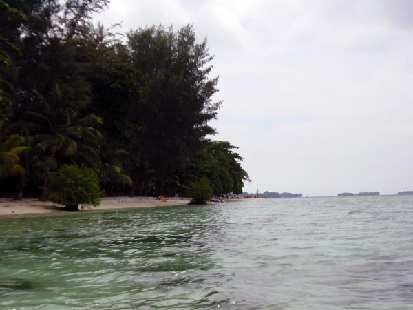 Zdjęcie z Indonezji - Pulau Pelangi