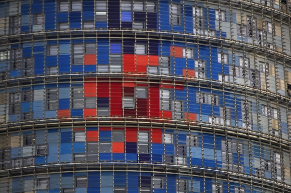 Zdjęcie z Hiszpanii - Biurowiec Torre Agbar