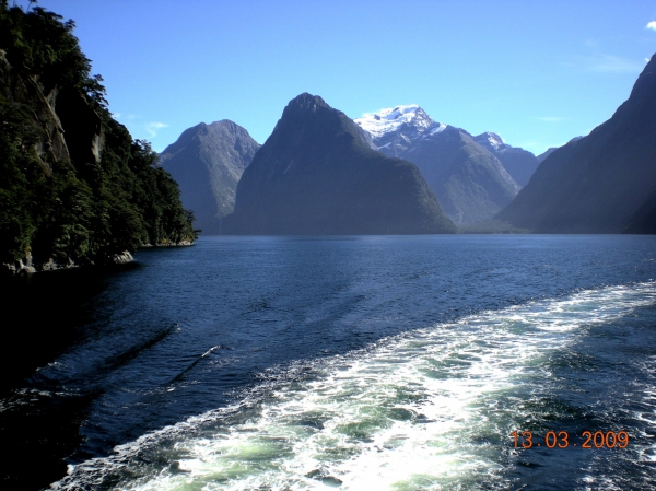 Zdjęcie z Nowej Zelandii - Fiord Milford Sound