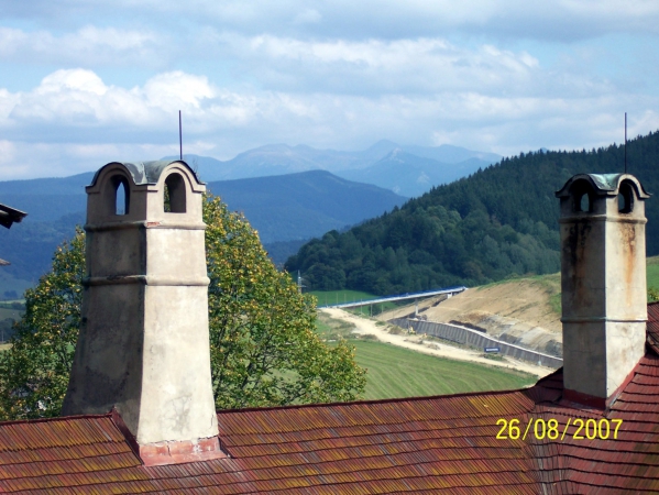 Zdjęcie ze Słowacji - Tatry widoczne....