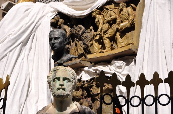 Zdjęcie z Hiszpanii - Monument  F. Pujols