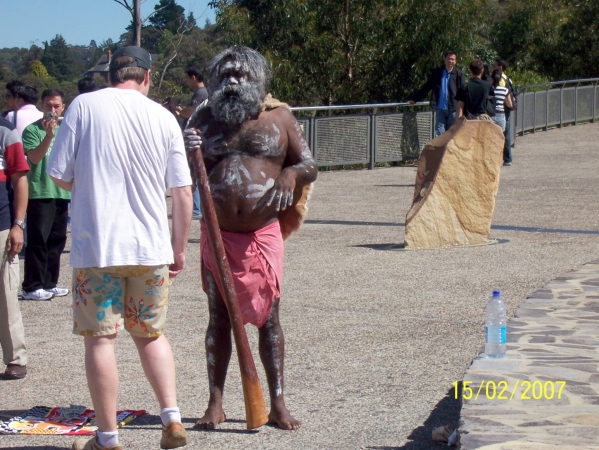 Zdjęcie z Australii - Aborygen na Echo Point