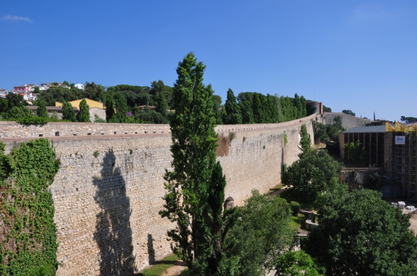 Zdjęcie z Hiszpanii - Girona mury miejskie
