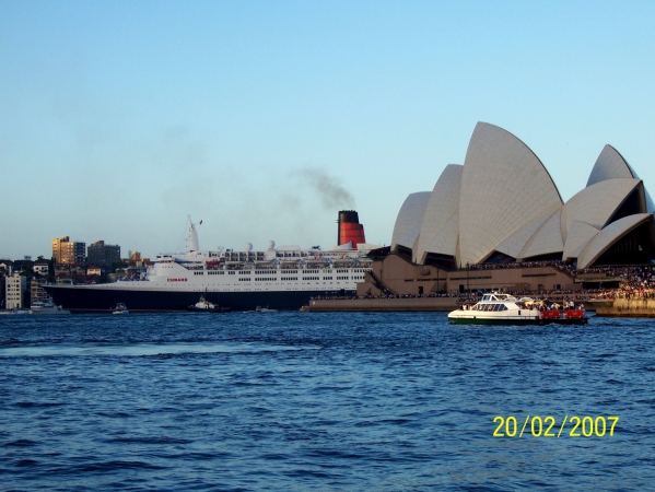 Zdjęcie z Australii - Queen Elizabeth 2 wylania