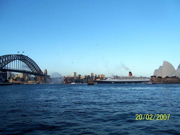 Zdjęcie z Australii - Queen Elizabeth 2 miedzy