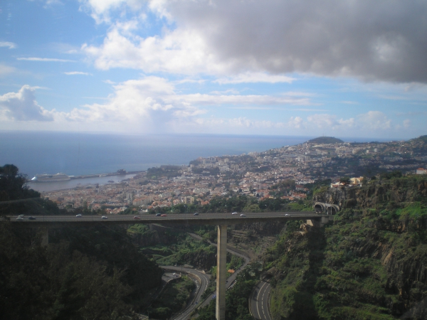 Zdjęcie z Portugalii - wzgórza Funchal