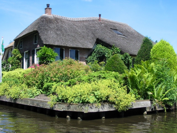 Zdjęcie z Holandii - Giethoorn - strzecha.
