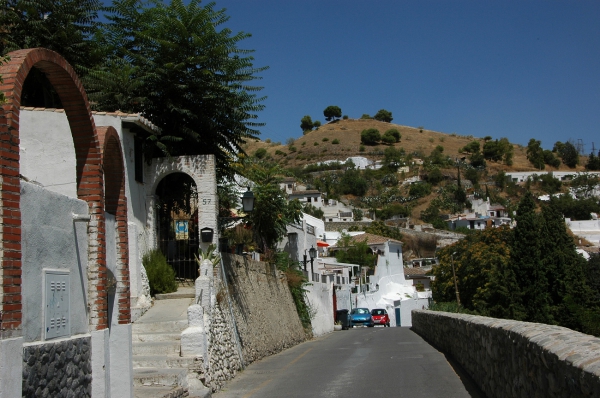 Zdjęcie z Hiszpanii - w dzielnicy Sacromonte