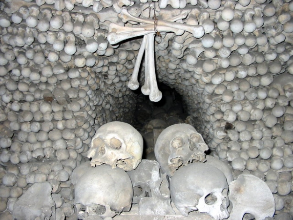 Zdjęcie z Czech - Ossuarium Kutna Hora.