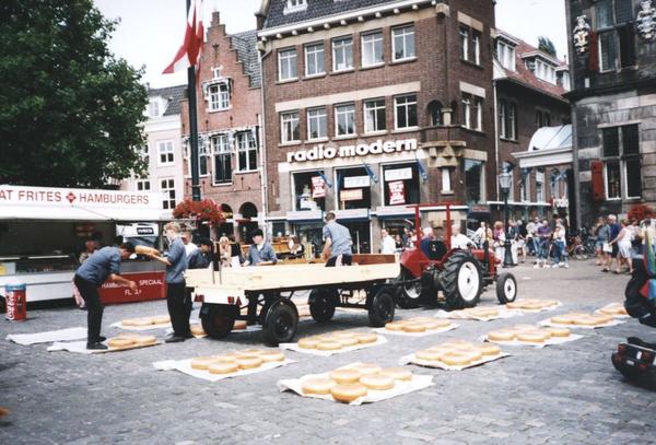 Zdjęcie z Holandii - Gouda - targ serowy