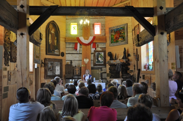 Zdjęcie z Polski - wnętrze kościoła