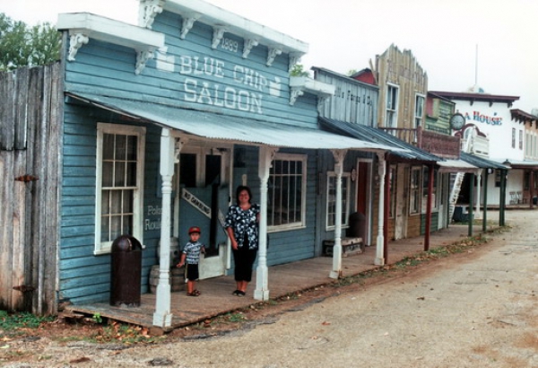 Zdjęcie ze Stanów Zjednoczonych - Pioneer Town w Wimberley.