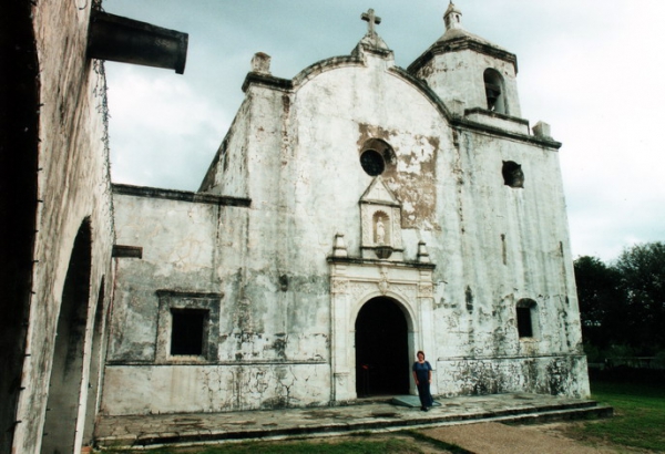 Zdjęcie ze Stanów Zjednoczonych - Goliad mission church.