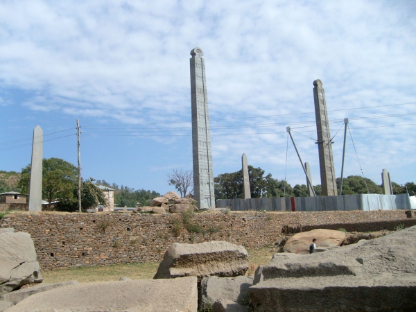 Zdjęcie z Etiopii - Stele w Aksum