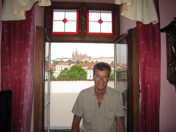 Zdjęcie z Czech - widok z okna na Hradczany