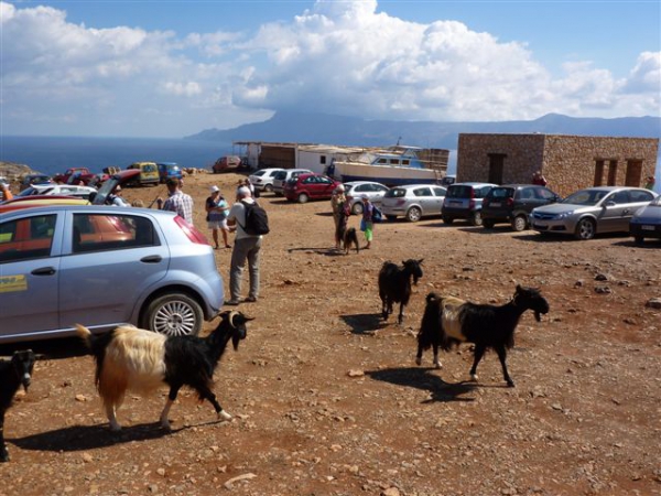 Zdjęcie z Grecji - Parking niedaleko Balos