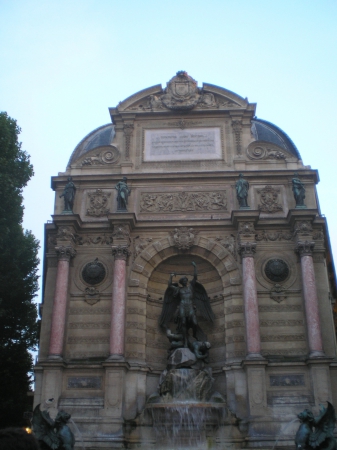 Zdjęcie z Francji - Fontanna Saint Michel