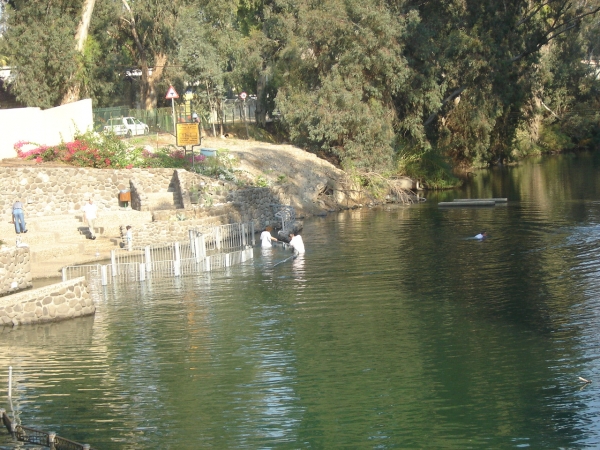 Zdjęcie z Izraelu - Chrzest w rzece Jordan