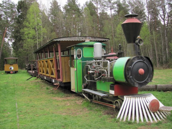 Zdjęcie z Polski - Mini-skansen wąskotorówki