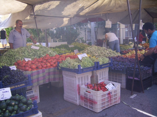 Zdjęcie z Turcji - bazar warzywny w Alanyi