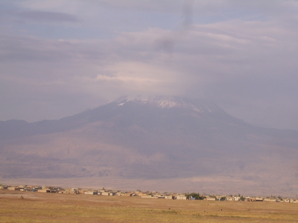 Zdjęcie z Turcji - Ararat w chmurach