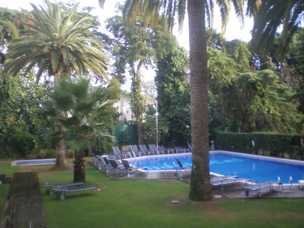 Zdjęcie z Portugalii - ogródek hotelowy