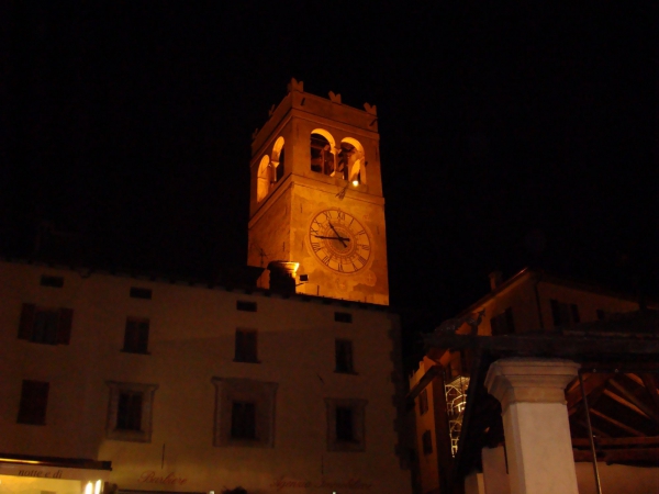 Zdjęcie z Włoch - Bormio by night