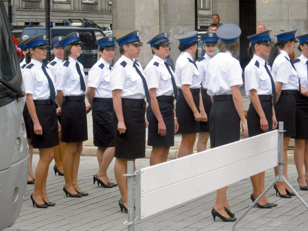 Zdjęcie z Polski - Policja na obcasach :)