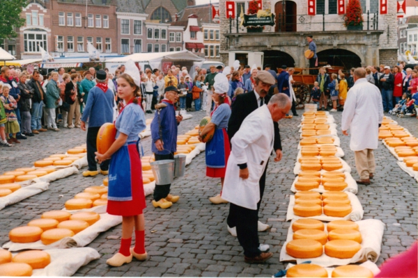 Zdjęcie z Holandii - Gouda - Targ Serowy