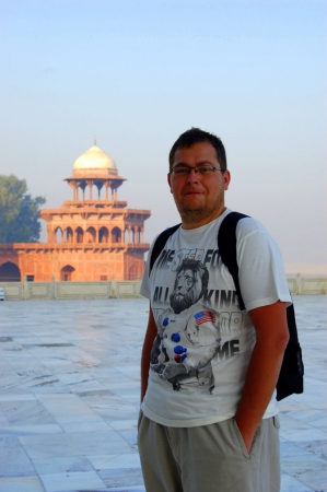Zdjęcie z Indii - Agra- tereny Taj Mahal
